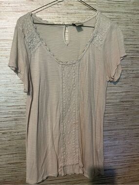 Lucky Brand Light Beige Lace-Trim Short Sleeve Tee